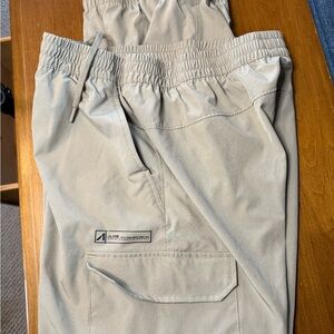 ALIVE Beige Quick-Dry Cargo Pants